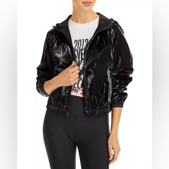 Aqua Athletic Cropped Hooded Coated Windbreaker Jacket Pockets Black M NWT - Picture 1 of 6